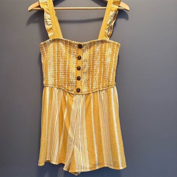 Derek Heart Pants - Derek Heart Women's Large Yellow Striped Sleeveless Romper Coquette Dainty